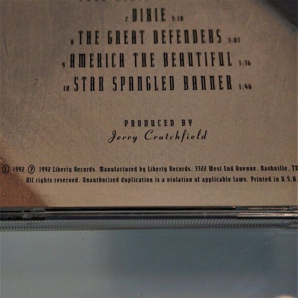 American Patriot Audio CD By Lee Greenwood Vintage 1992 Liberty Records - Picture 5 of 6